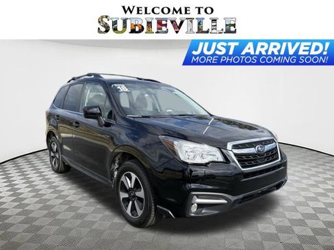 Used 2018 Subaru Forester 2.5i Limited image 1