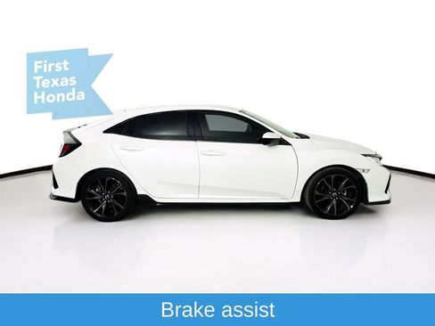 Used 2018 Honda Civic Sport image 8