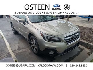 Used 2018 Subaru Outback 2.5i Limited AWD/4WD video 1