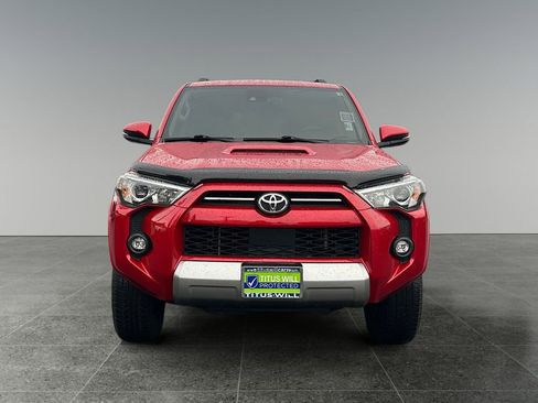 Used 2023 Toyota 4Runner TRD Off-Road Premium image 2