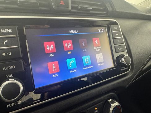 Used 2025 Nissan Versa S w/ S Plus Package FWD image 19