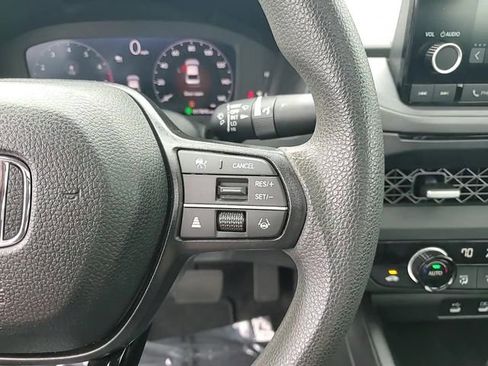 Used 2024 Honda Accord EX image 18