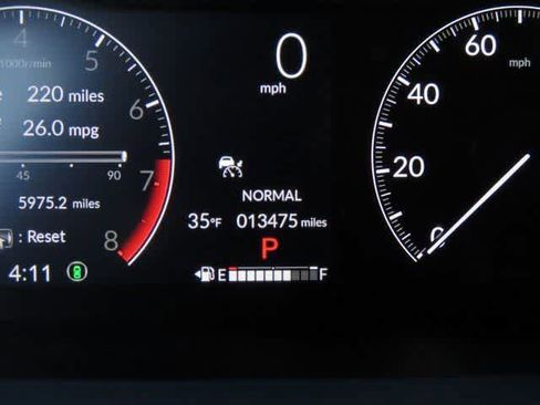 Certified 2025 Honda HR-V Sport image 24