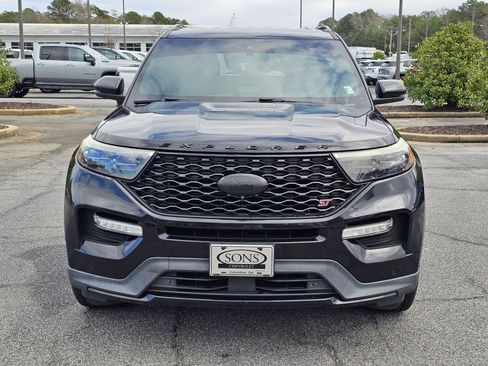 Used 2020 Ford Explorer ST w/ Premium Technology Package image 3