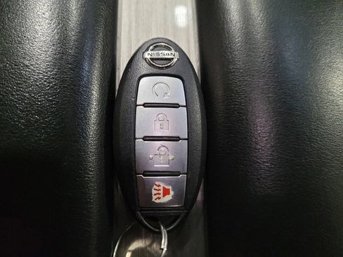 Used 2018 Nissan Murano S AWD/4WD image 32