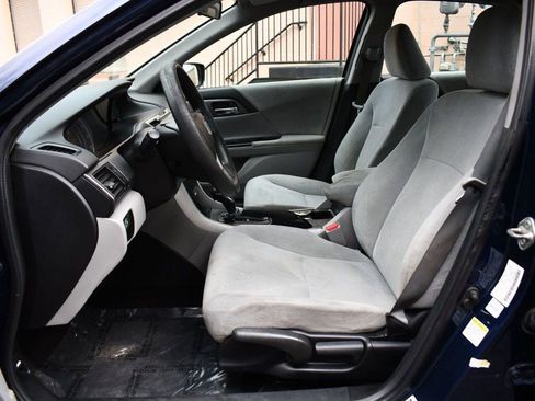 Used 2013 Honda Accord LX image 16