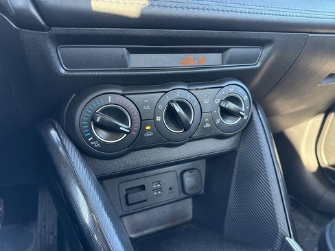 Used 2017 Toyota Yaris iA image 14