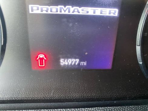 Used 2023 RAM ProMaster 2500 FWD image 32