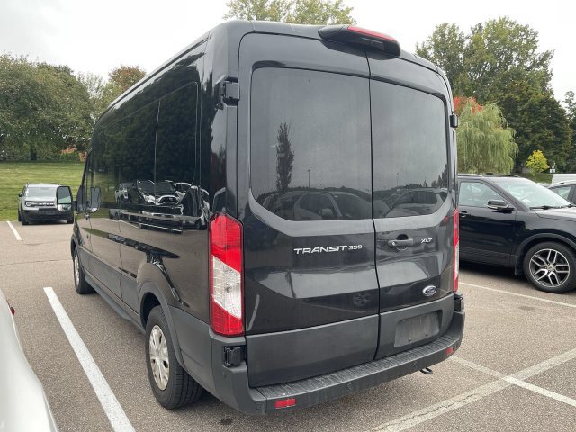 Used 2025 Ford Transit 350 XLT RWD image 3