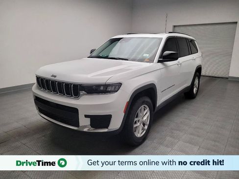 Used 2023 Jeep Grand Cherokee L Laredo w/ Luxury Tech Group I AWD/4WD image 1