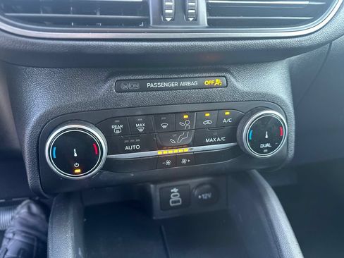 Used 2025 Ford Escape Active FWD image 15
