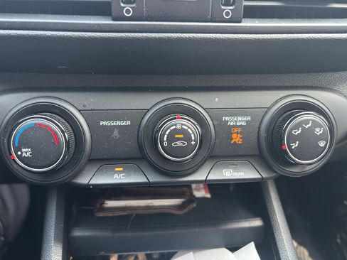 Used 2021 Kia Forte LXS image 6