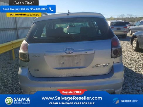 Used 2005 Toyota Matrix FWD image 8