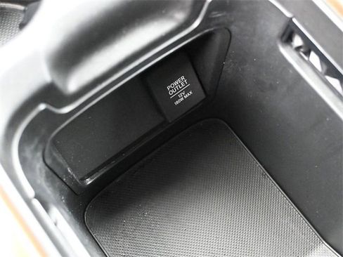 Used 2022 Honda CR-V Touring image 16