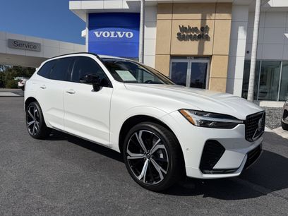 Certified 2023 Volvo XC60 B5 Ultimate w/ Protection Package Premier