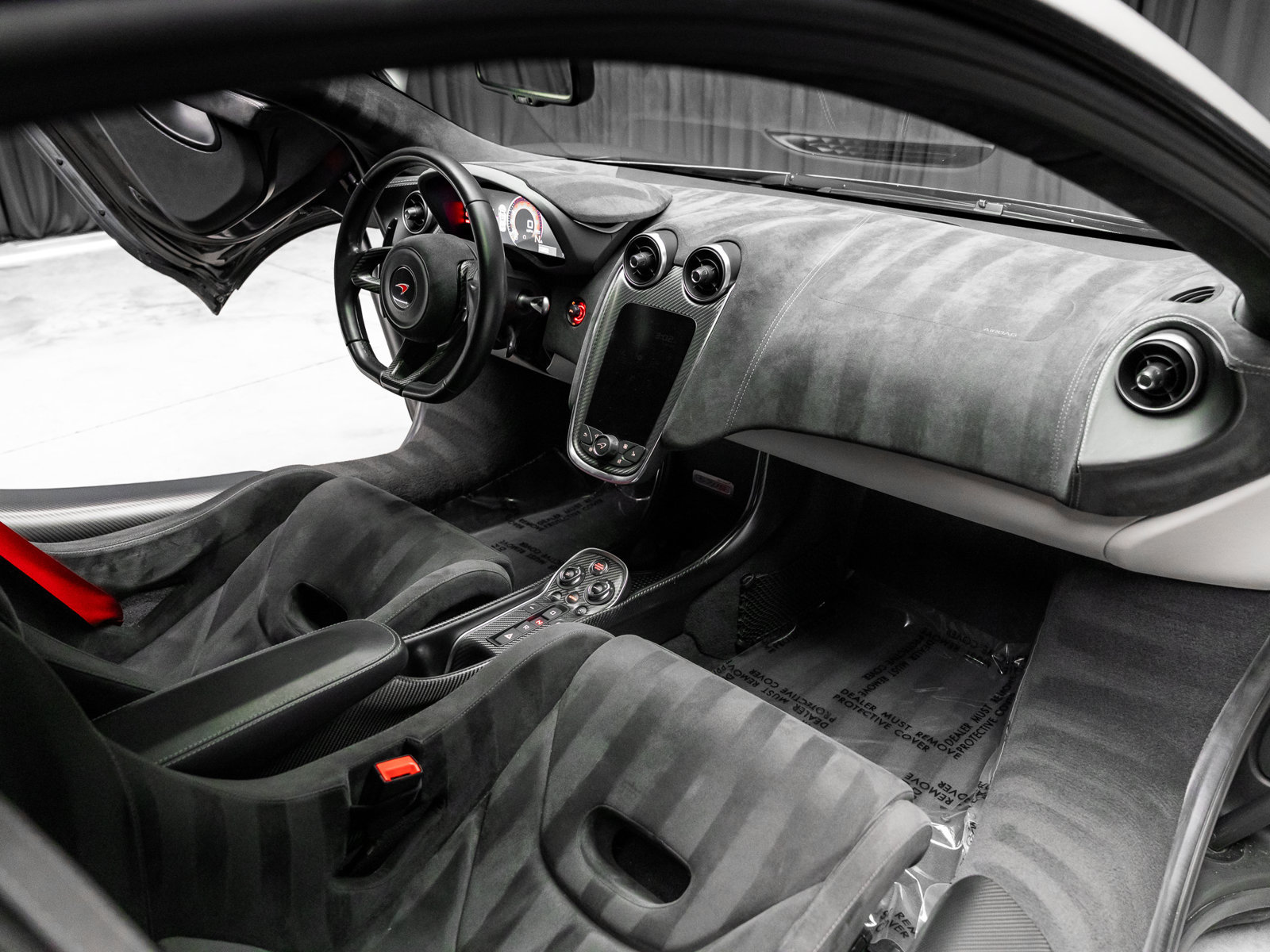Used 2017 McLaren 570S Coupe RWD image 64