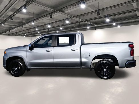Used 2025 Chevrolet Silverado 1500 LT RWD image 13