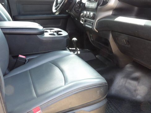 Used 2022 RAM 3500 Tradesman AWD/4WD image 32