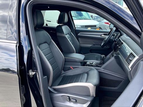 Used 2023 Volkswagen Atlas Cross Sport SEL Premium R-Line AWD/4WD image 14