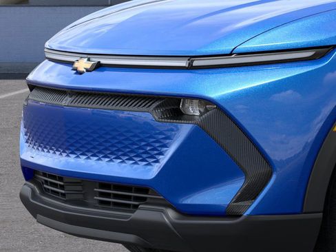 New 2026 Chevrolet Equinox EV LT image 37