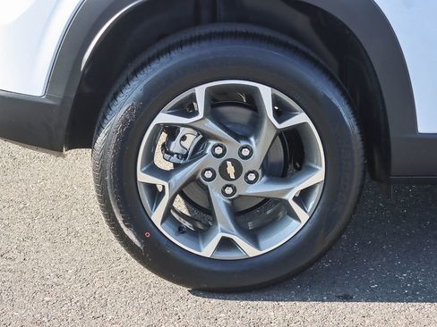 Used 2026 Chevrolet Trax LT w/ Driver Confidence Package image 10