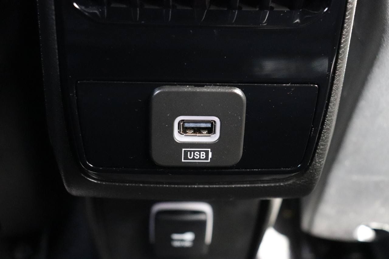Used 2026 Jeep Compass Limited AWD/4WD image 20