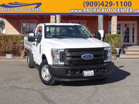 Used 2019 Ford F250 XL image 1