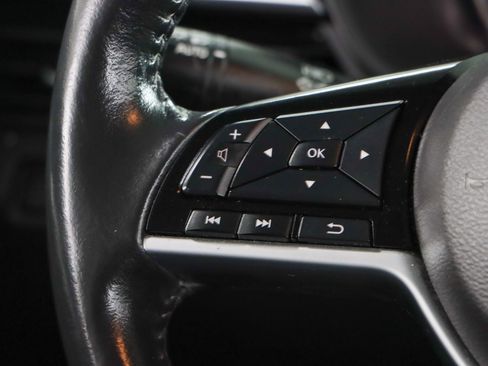 Used 2023 Nissan Altima 2.5 SL image 13