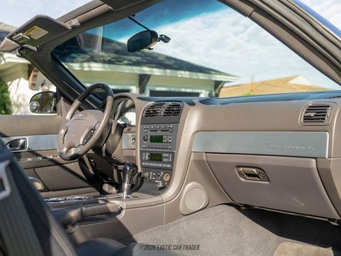 Used 2002 Ford Thunderbird Deluxe image 37