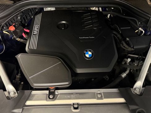 Used 2021 BMW X4 xDrive30i w/ M Sport Package AWD/4WD image 34