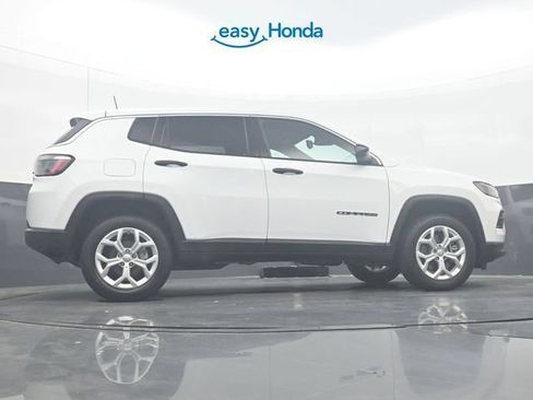 Used 2024 Jeep Compass Sport AWD/4WD image 33