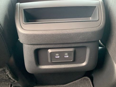 New 2026 Nissan Pathfinder SV image 17