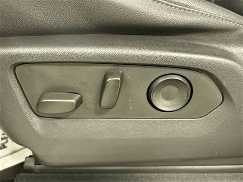 Used 2022 GMC Sierra 1500 SLT w/ SLT Premium Plus Package image 10