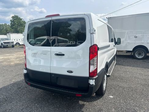 Used 2025 Ford Transit 250 Low Roof w/ Exterior Upgrade Package RWD image 9