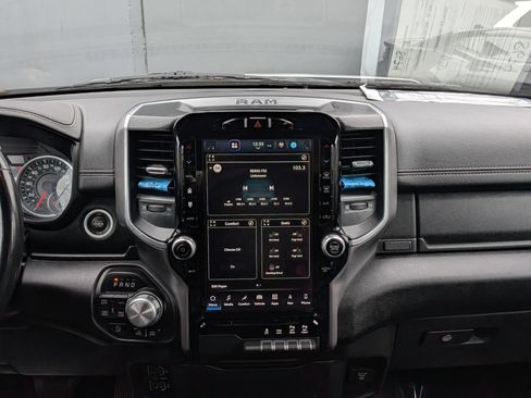 Used 2023 RAM 1500 Laramie AWD/4WD image 11