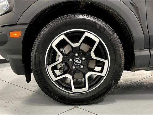 Used 2021 Ford Bronco Sport Big Bend w/ Big Bend Package image 11