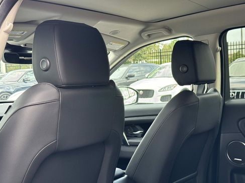 Certified 2025 Land Rover Discovery Sport S image 15