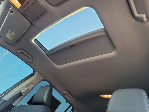 Used 2022 Honda Pilot Special Edition image 14