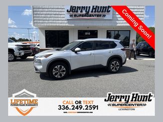 Used 2023 Nissan Rogue SV w/ SV Premium B Package FWD video 1