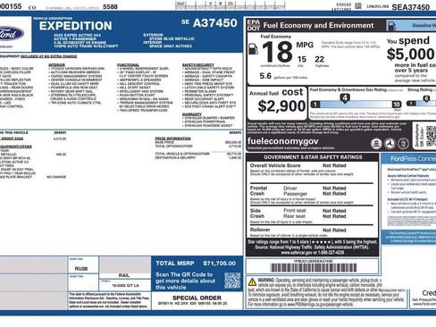 Used 2025 Ford Expedition Active AWD/4WD image 2