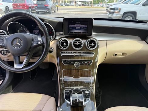 Used 2015 Mercedes-Benz C 300 Sedan image 12
