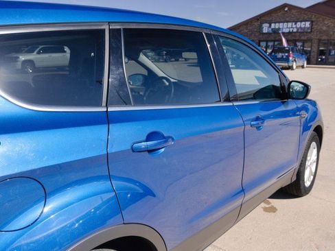 Used 2019 Ford Escape SE AWD/4WD image 9