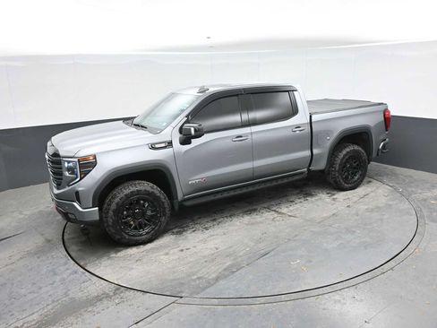 Used 2025 GMC Sierra 1500 AT4 w/ AT4 Premium Package AWD/4WD image 15