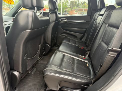 Used 2015 Jeep Grand Cherokee Limited AWD/4WD image 13