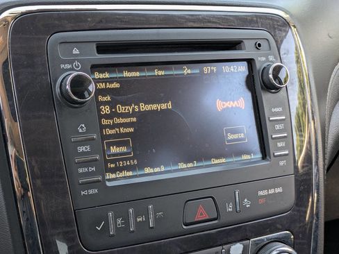 Used 2016 Buick Enclave Premium w/ Experience Buick Package image 25