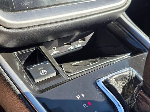 Used 2022 Subaru Outback Limited image 43