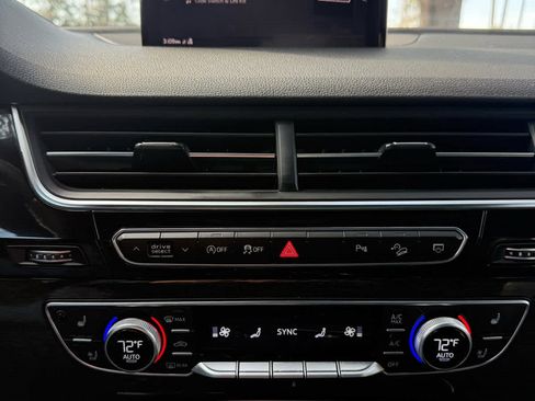 Used 2018 Audi Q7 3.0T Prestige image 20