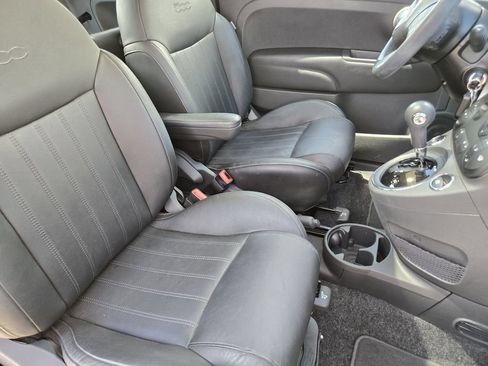Used 2012 FIAT 500 Lounge w/ Luxury Leather Pkg FWD image 23