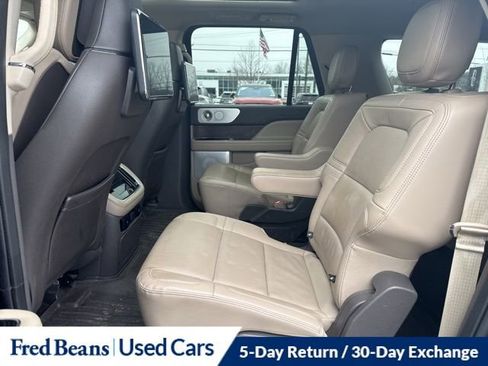 Used 2023 Lincoln Navigator L Reserve image 13