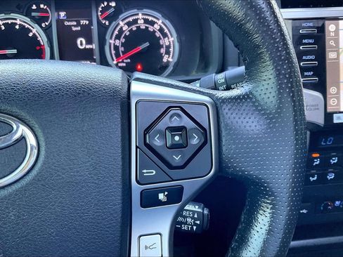 Used 2023 Toyota 4Runner Limited AWD/4WD image 12
